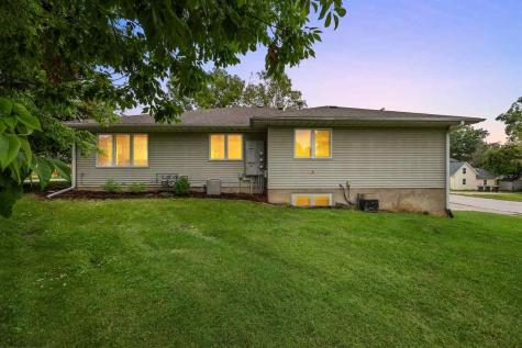 1011 Rochester Avenue Iowa City IA 52245