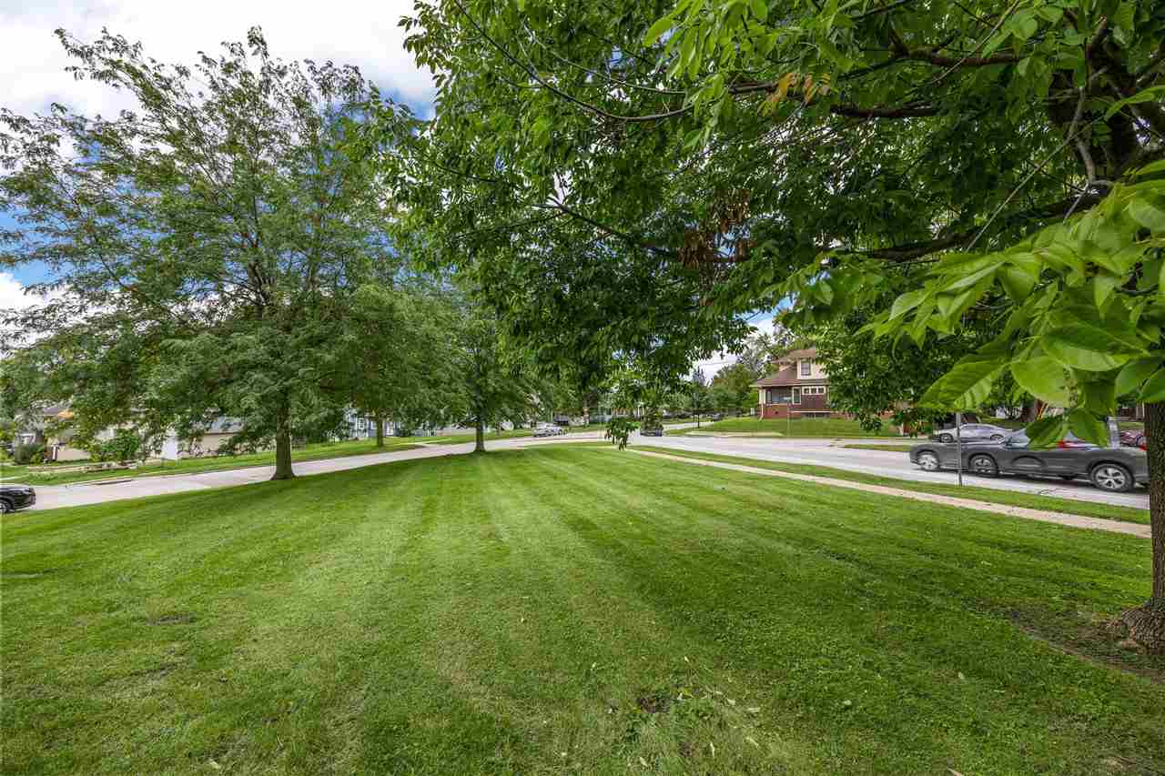 1011 Rochester Avenue Iowa City IA 52245