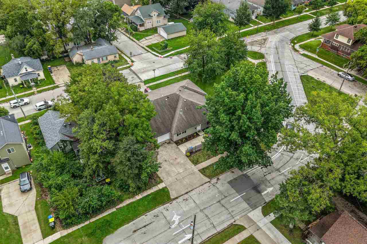1011 Rochester Avenue Iowa City IA 52245