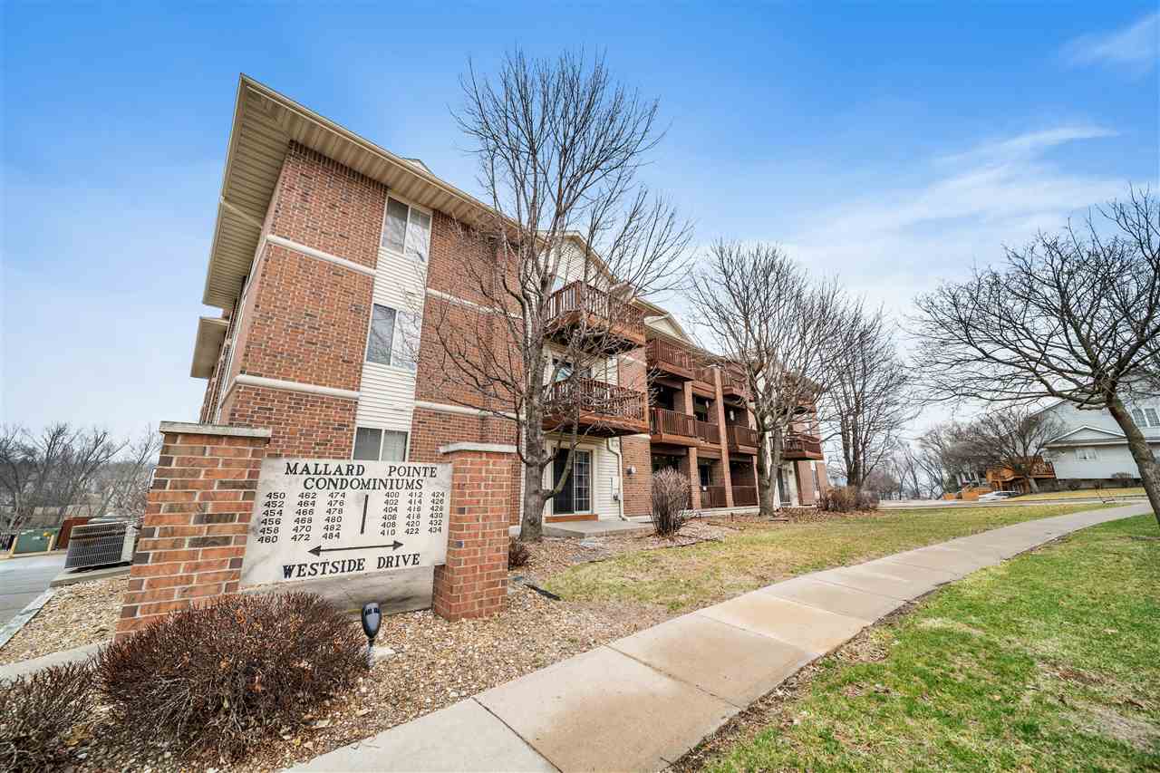 432 West Side Drive Iowa City IA 52246