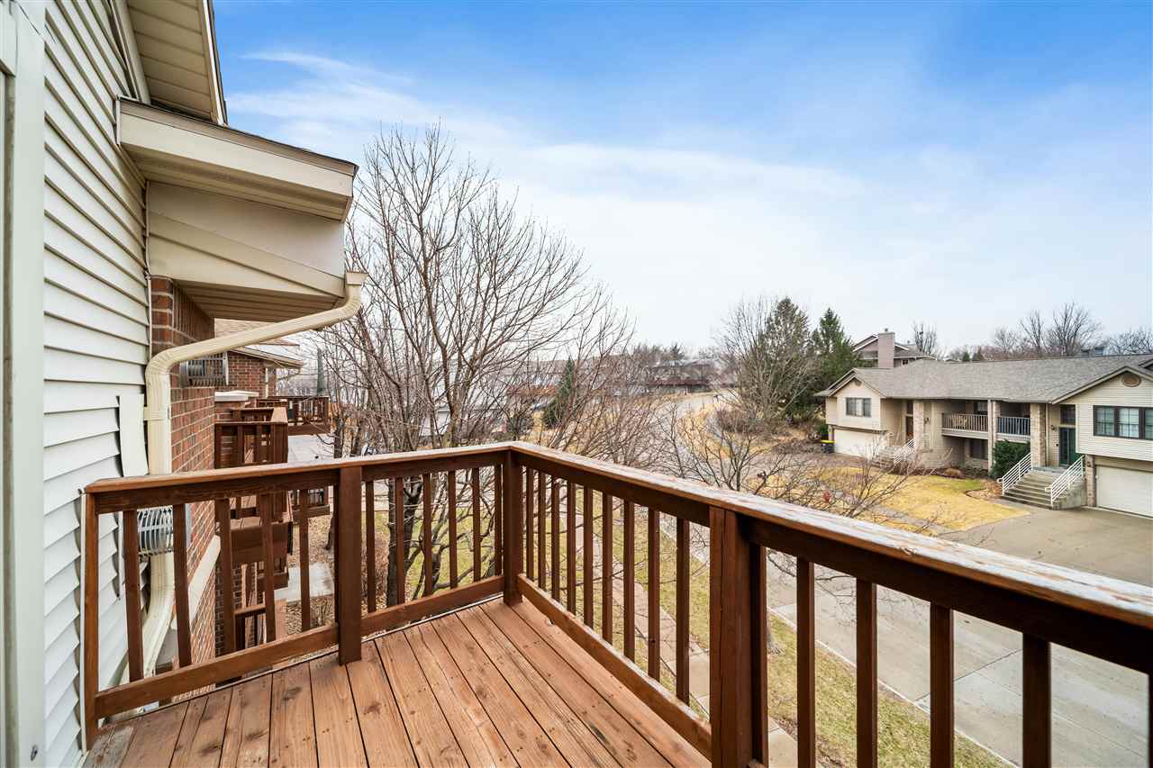 432 West Side Drive Iowa City IA 52246