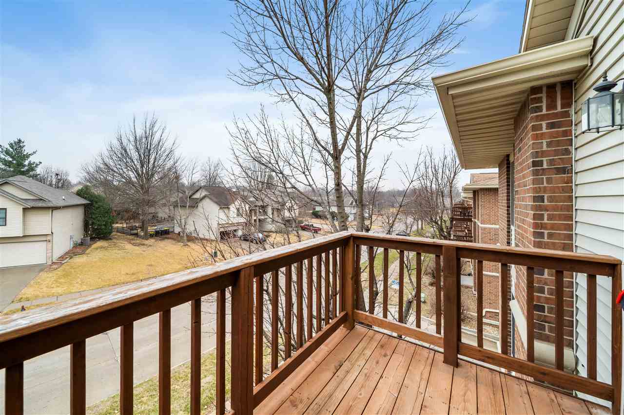 432 West Side Drive Iowa City IA 52246