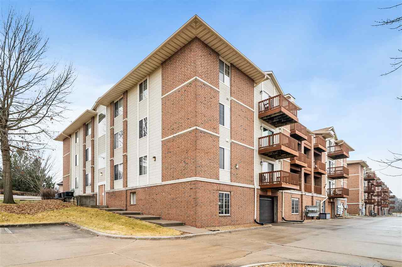 432 West Side Drive Iowa City IA 52246