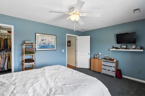 232 Woodfield Lane Tiffin IA 52340