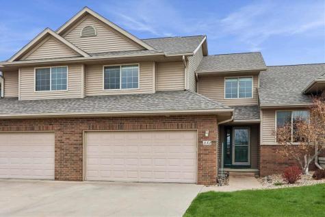 232 Woodfield Lane Tiffin IA 52340