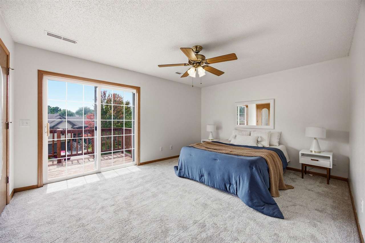 556 West Side Drive Iowa City IA 52246