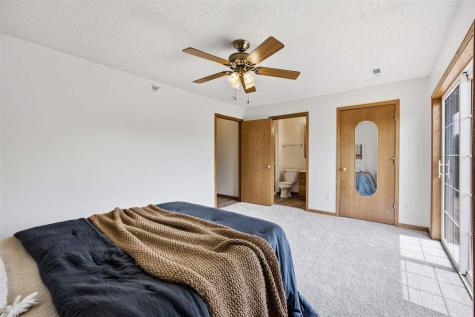 556 West Side Drive Iowa City IA 52246