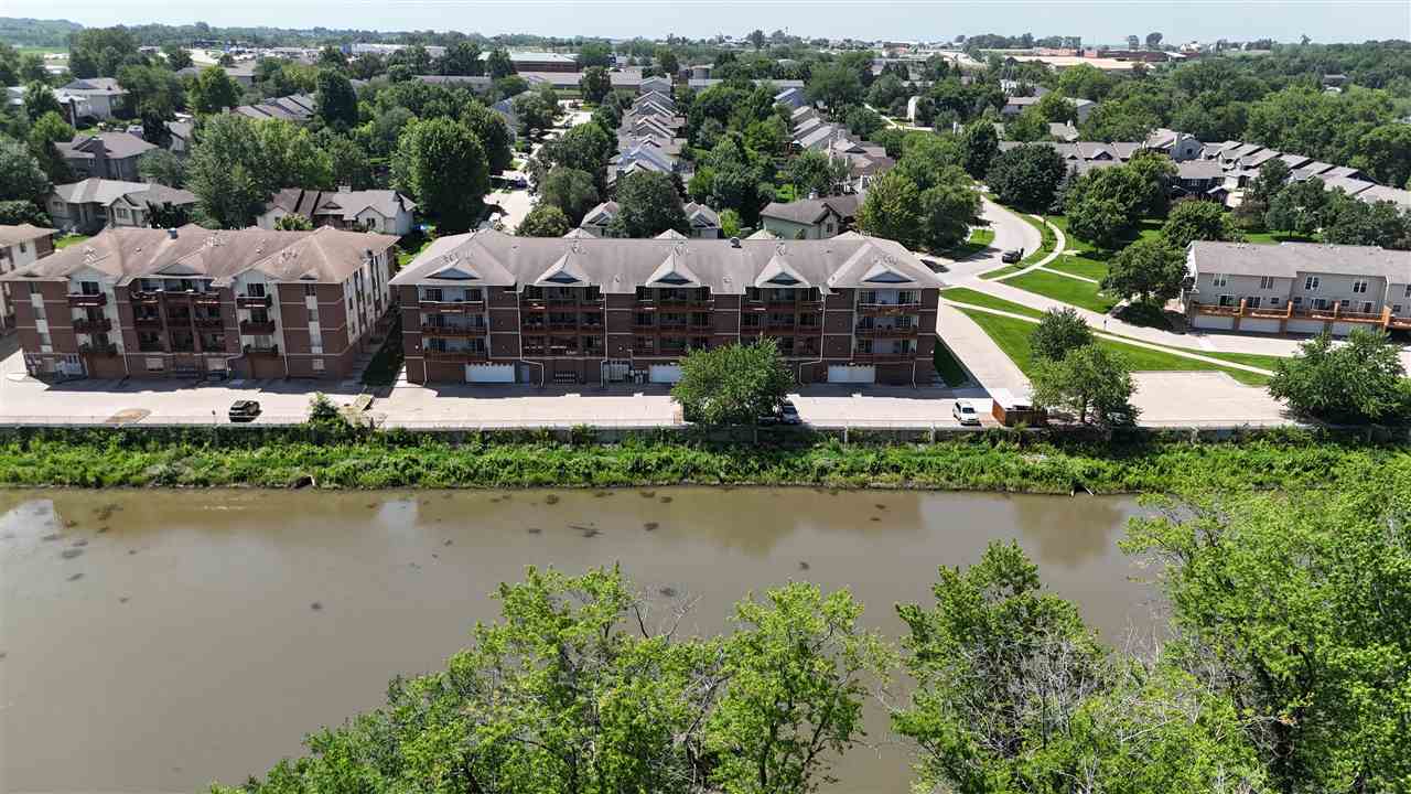 556 West Side Drive Iowa City IA 52246