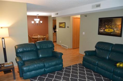 454 West Side Drive Iowa City IA 52246