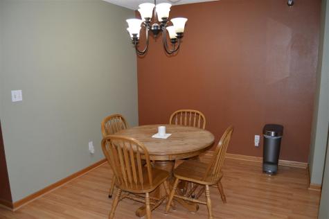 454 West Side Drive Iowa City IA 52246
