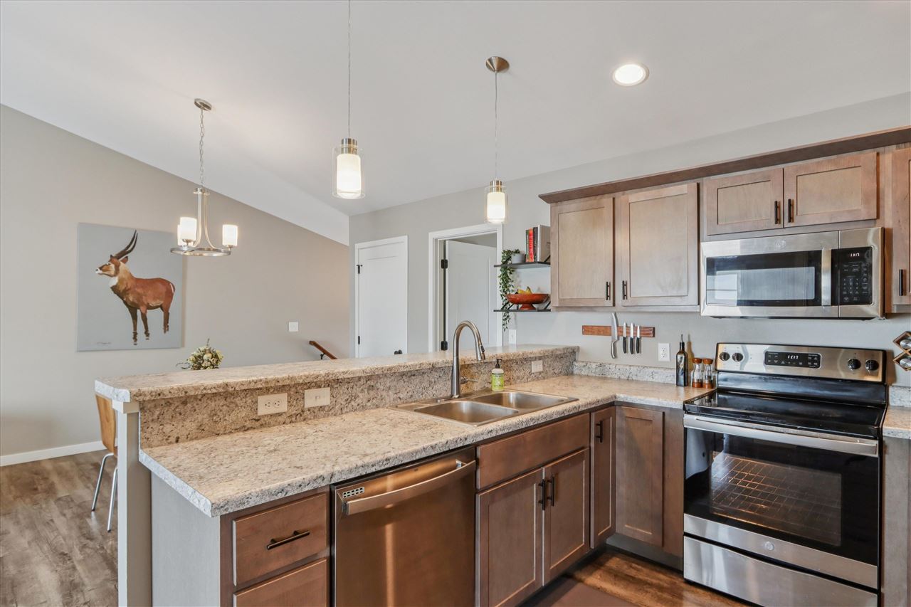 390 Tanglewood Drive Solon IA 52333