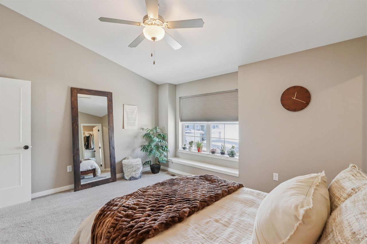 390 Tanglewood Drive Solon IA 52333