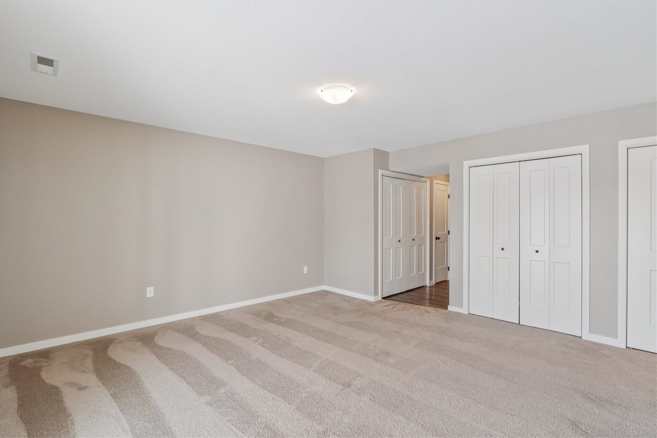 390 Tanglewood Drive Solon IA 52333