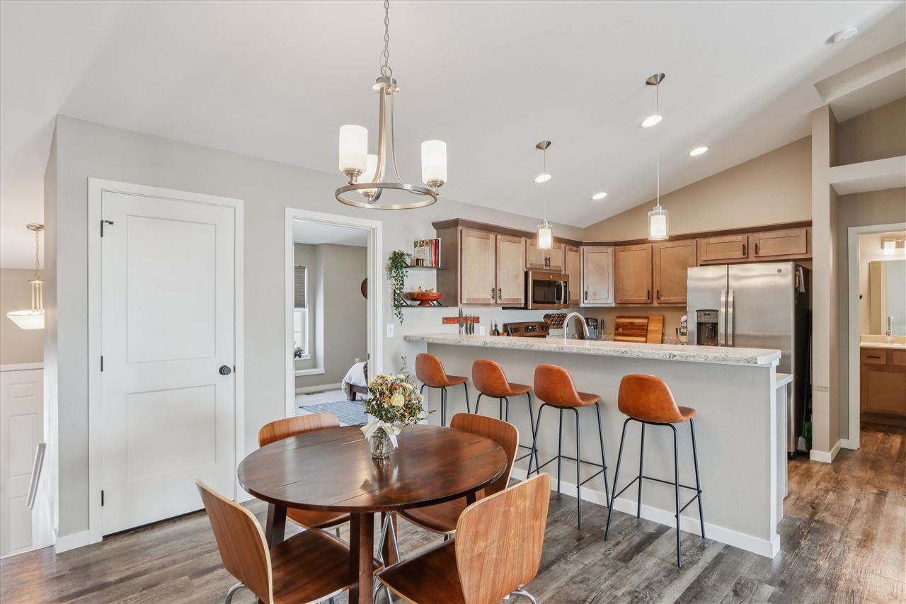390 Tanglewood Drive Solon IA 52333