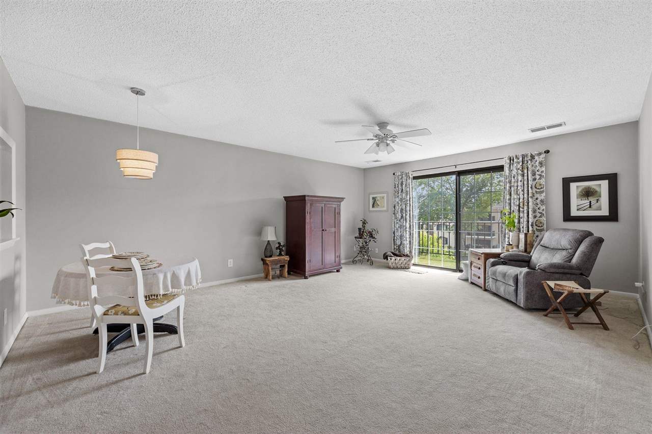 130 Thompson Drive SE Cedar Rapids IA 52403