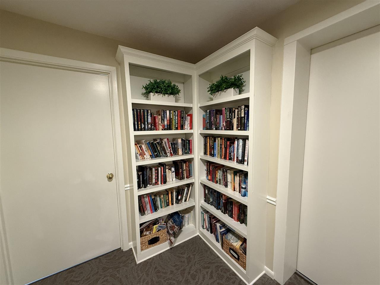 130 Thompson Drive SE Cedar Rapids IA 52403