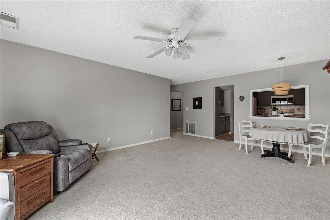 130 Thompson Drive SE Cedar Rapids IA 52403