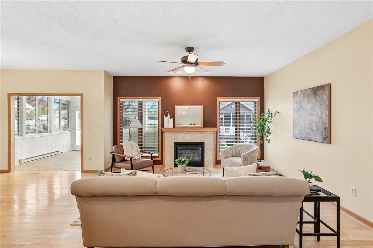 1502 Somerset Lane Iowa City IA 52240