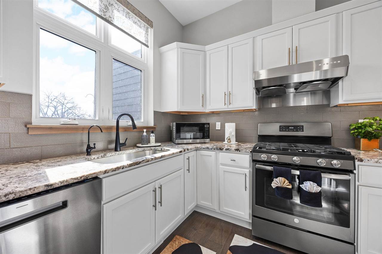 1307 High Country Place Coralville IA 52241
