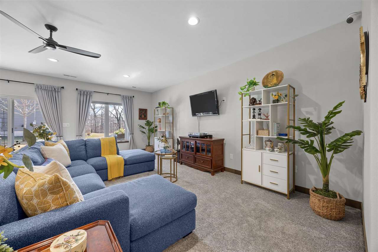 1307 High Country Place Coralville IA 52241