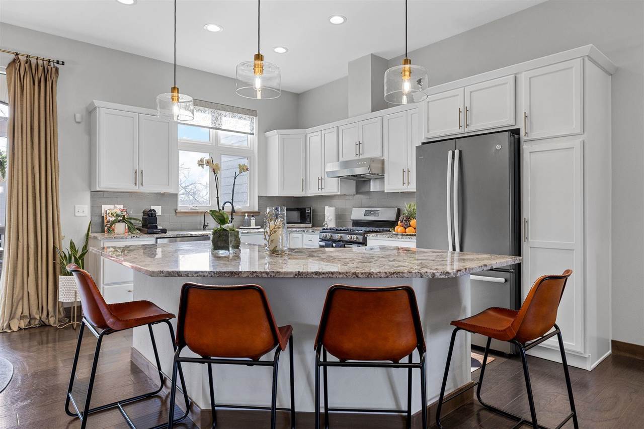 1307 High Country Place Coralville IA 52241