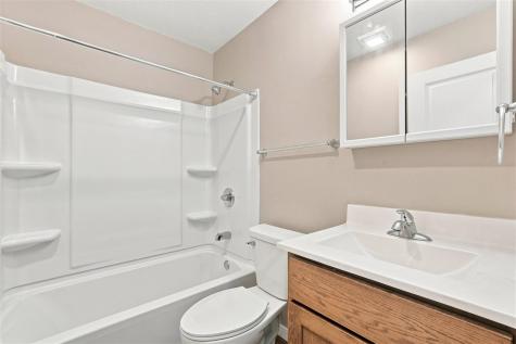1911 Taylor Drive Iowa City IA 52240-9149