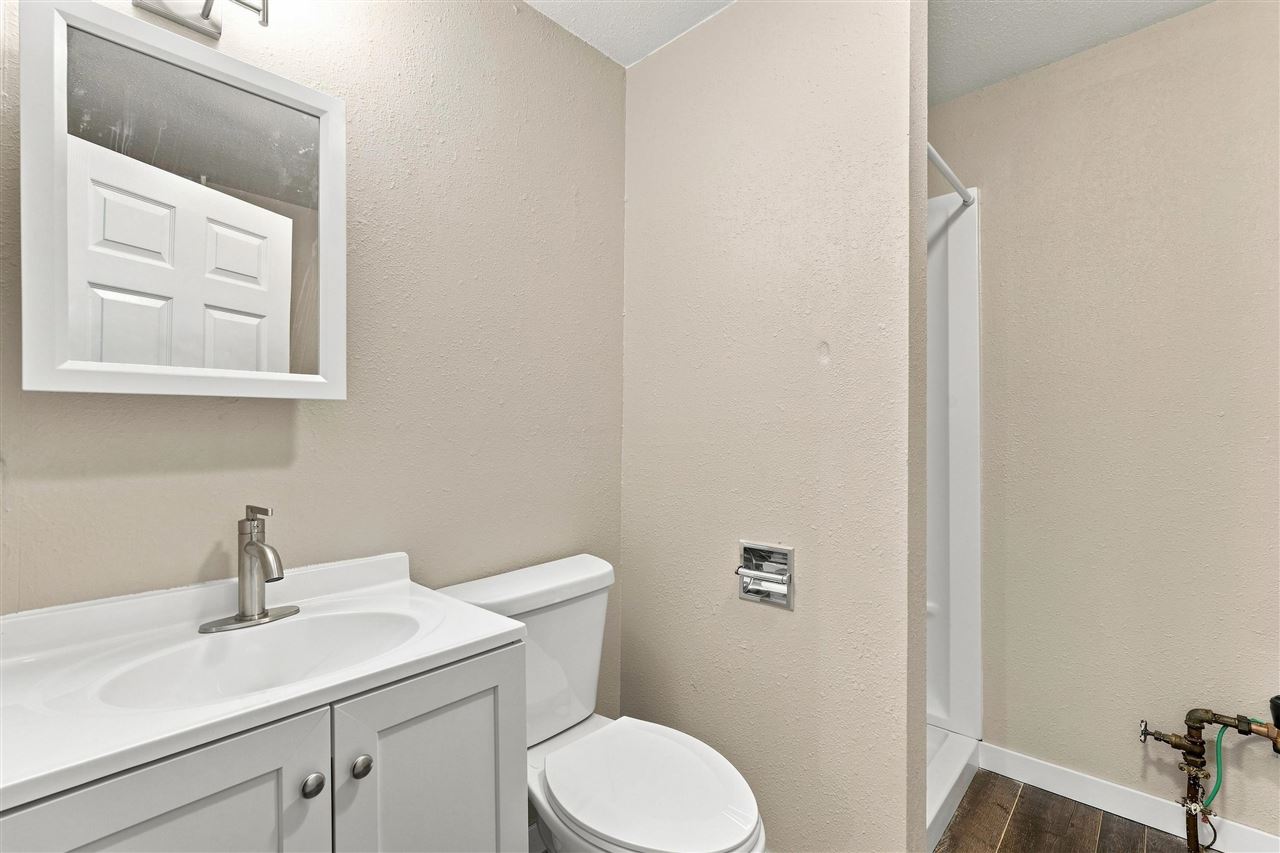 1911 Taylor Drive Iowa City IA 52240-9149