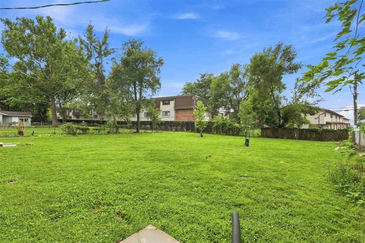 1911 Taylor Drive Iowa City IA 52240-9149