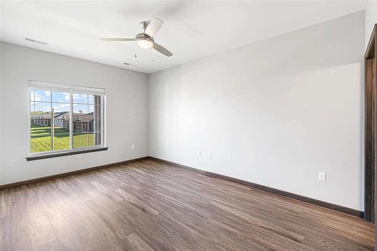 2873 Spring Rose Circle Coralville IA 52241