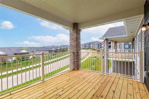 2873 Spring Rose Circle Coralville IA 52241