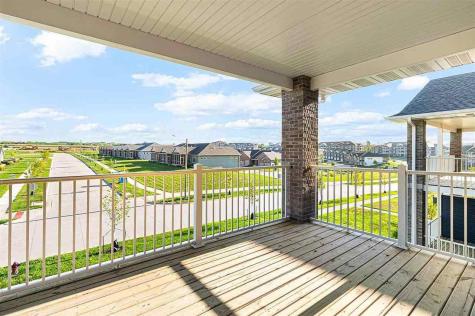 2873 Spring Rose Circle Coralville IA 52241