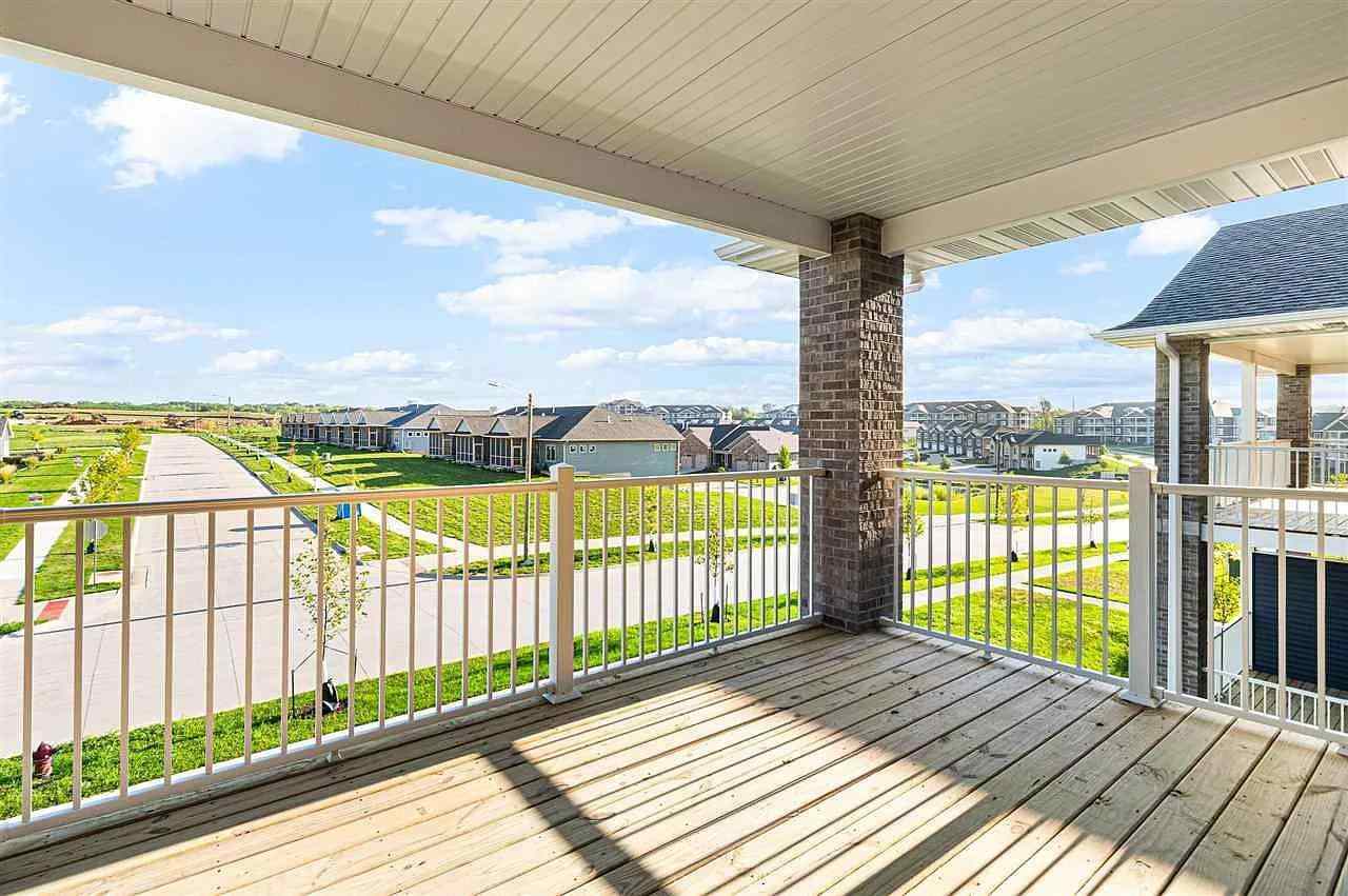 2873 Spring Rose Circle Coralville IA 52241