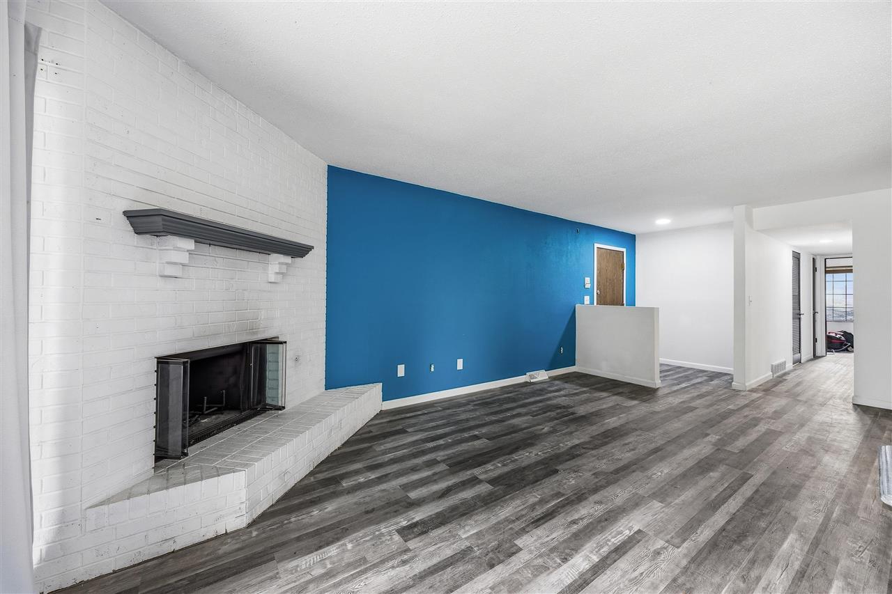 1512 1st Avenue Coralville IA 52241-2601