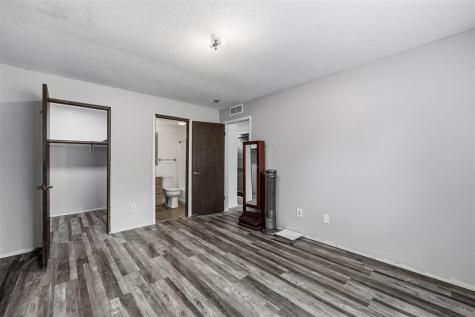 1512 1st Avenue Coralville IA 52241-2601