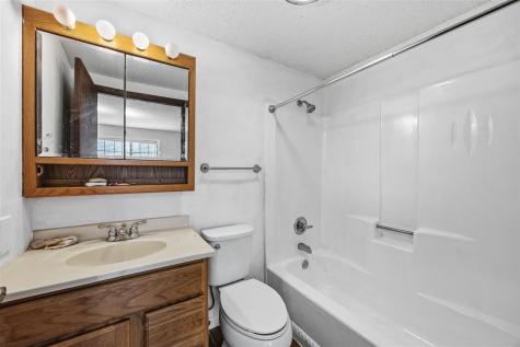 1512 1st Avenue Coralville IA 52241-2601