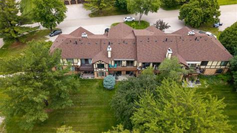 1512 1st Avenue Coralville IA 52241-2601