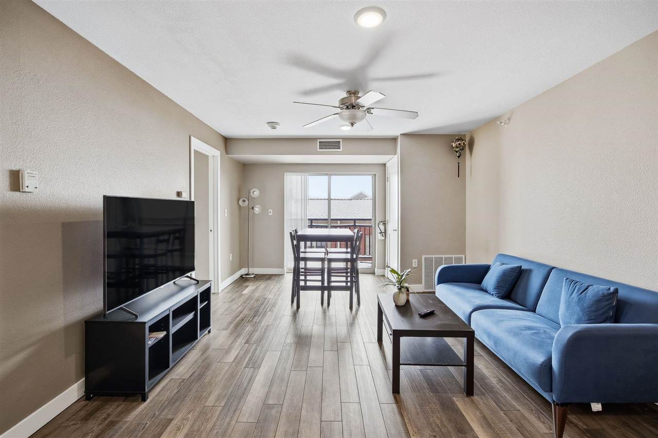 332 S Linn Street Iowa City IA 52240