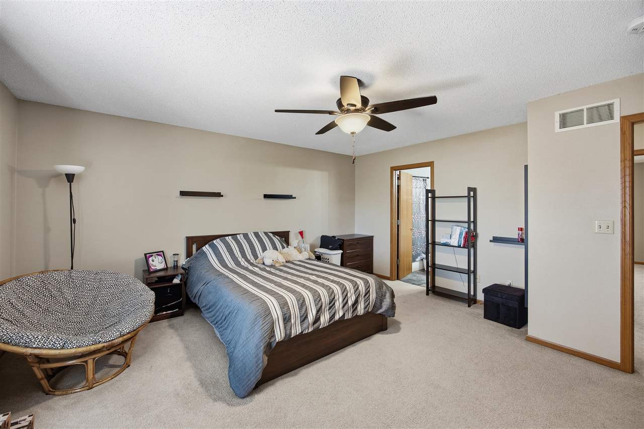1933 Earl Road Iowa City IA 52246