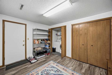 1933 Earl Road Iowa City IA 52246