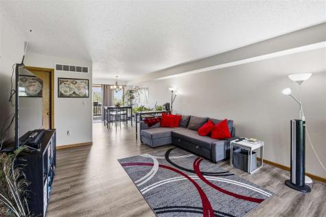 1933 Earl Road Iowa City IA 52246