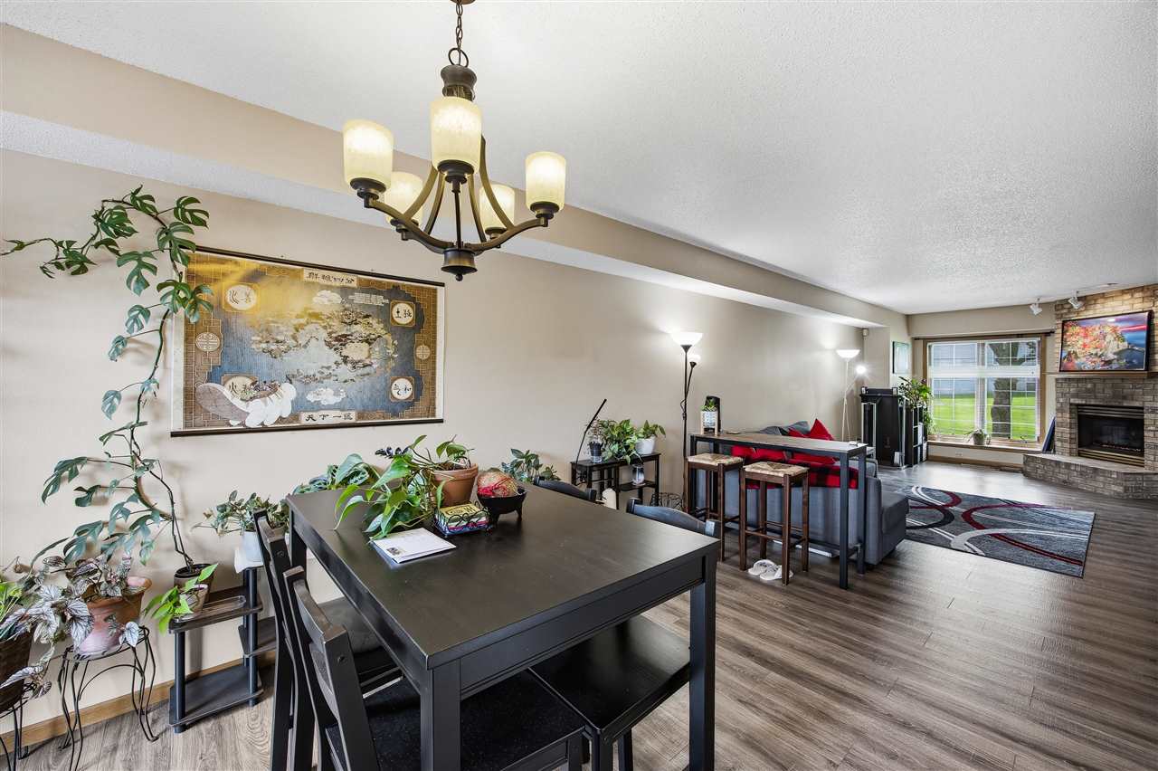 1933 Earl Road Iowa City IA 52246