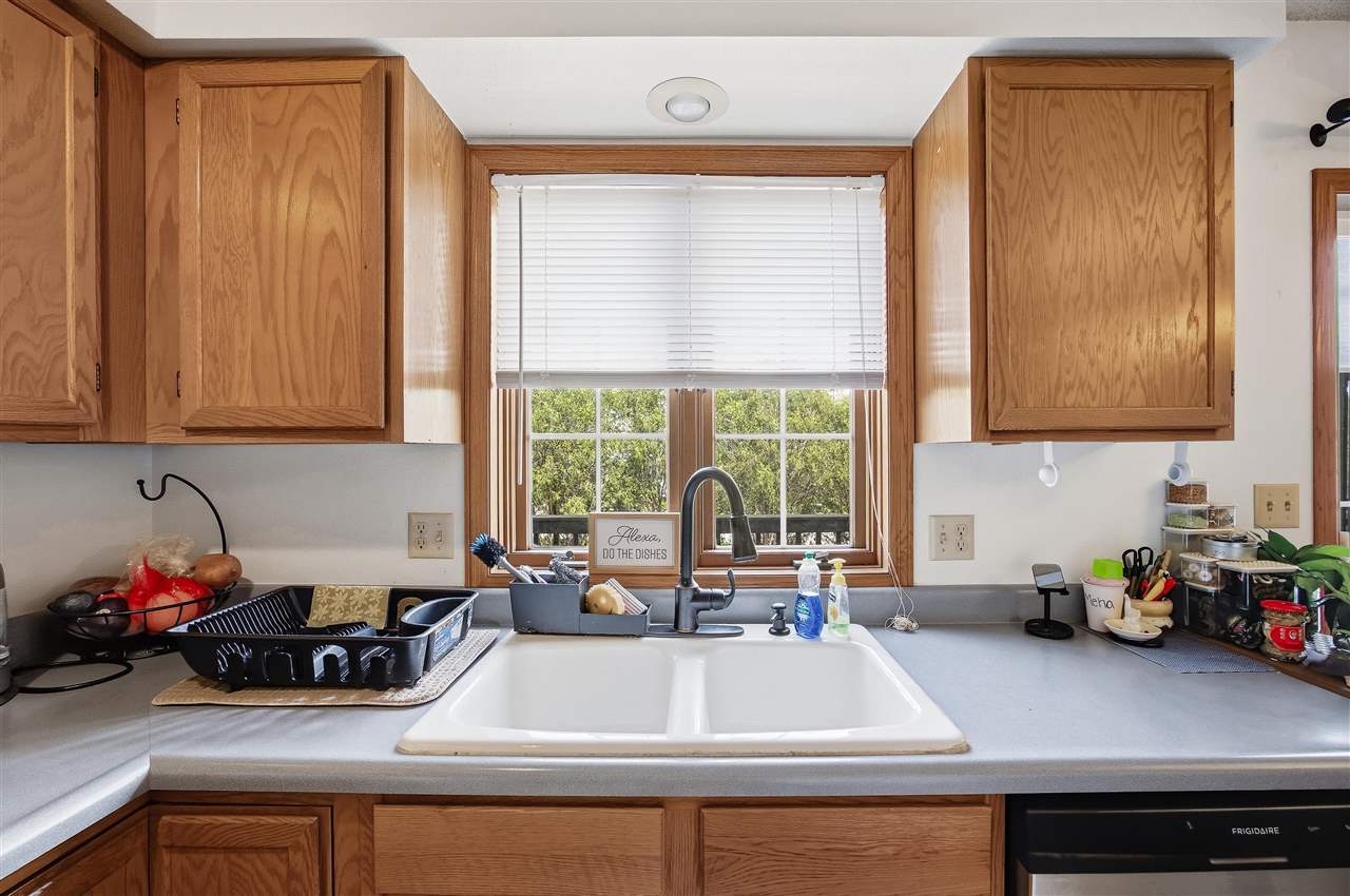1933 Earl Road Iowa City IA 52246