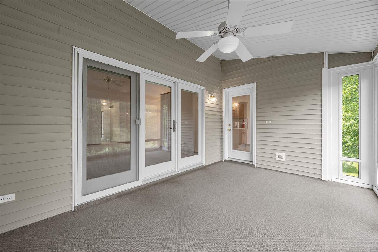 129 Cayman Street Iowa City IA 52245
