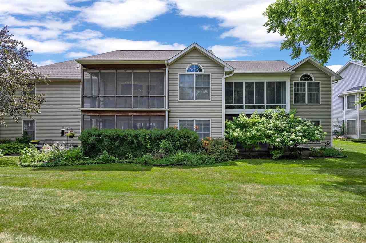 129 Cayman Street Iowa City IA 52245