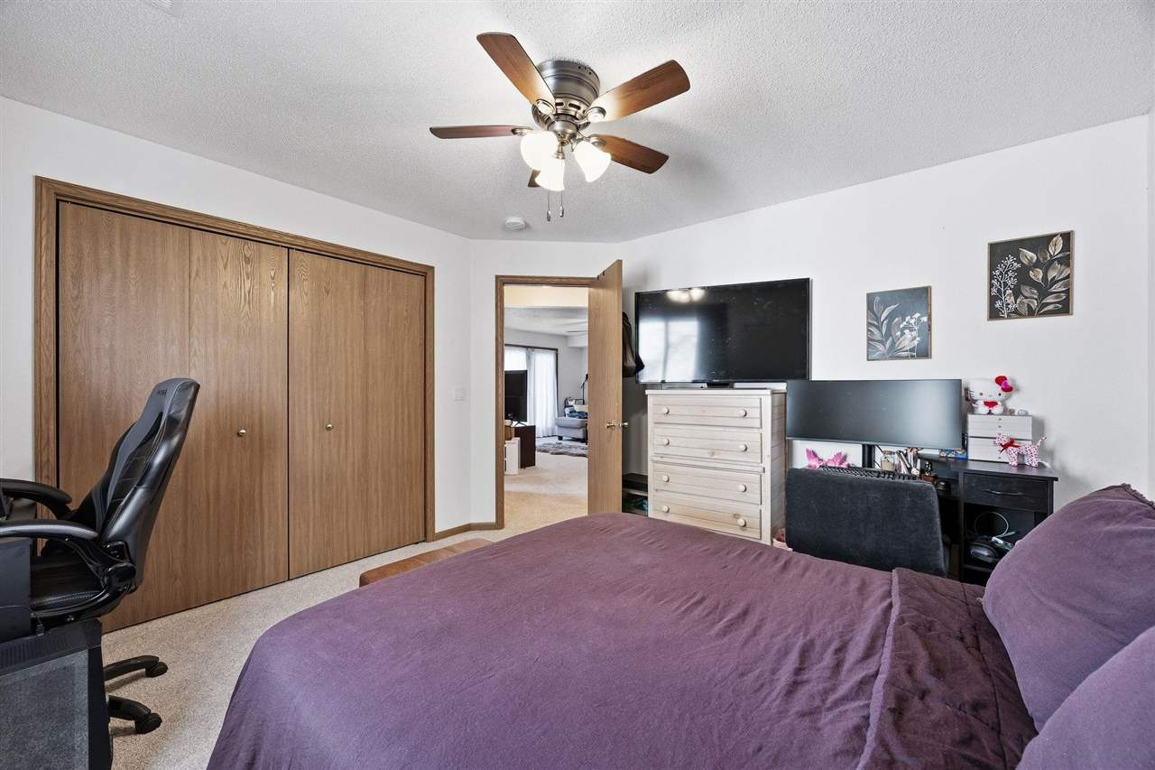 140 Shannon Drive North Liberty IA 52317
