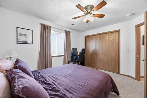 140 Shannon Drive North Liberty IA 52317