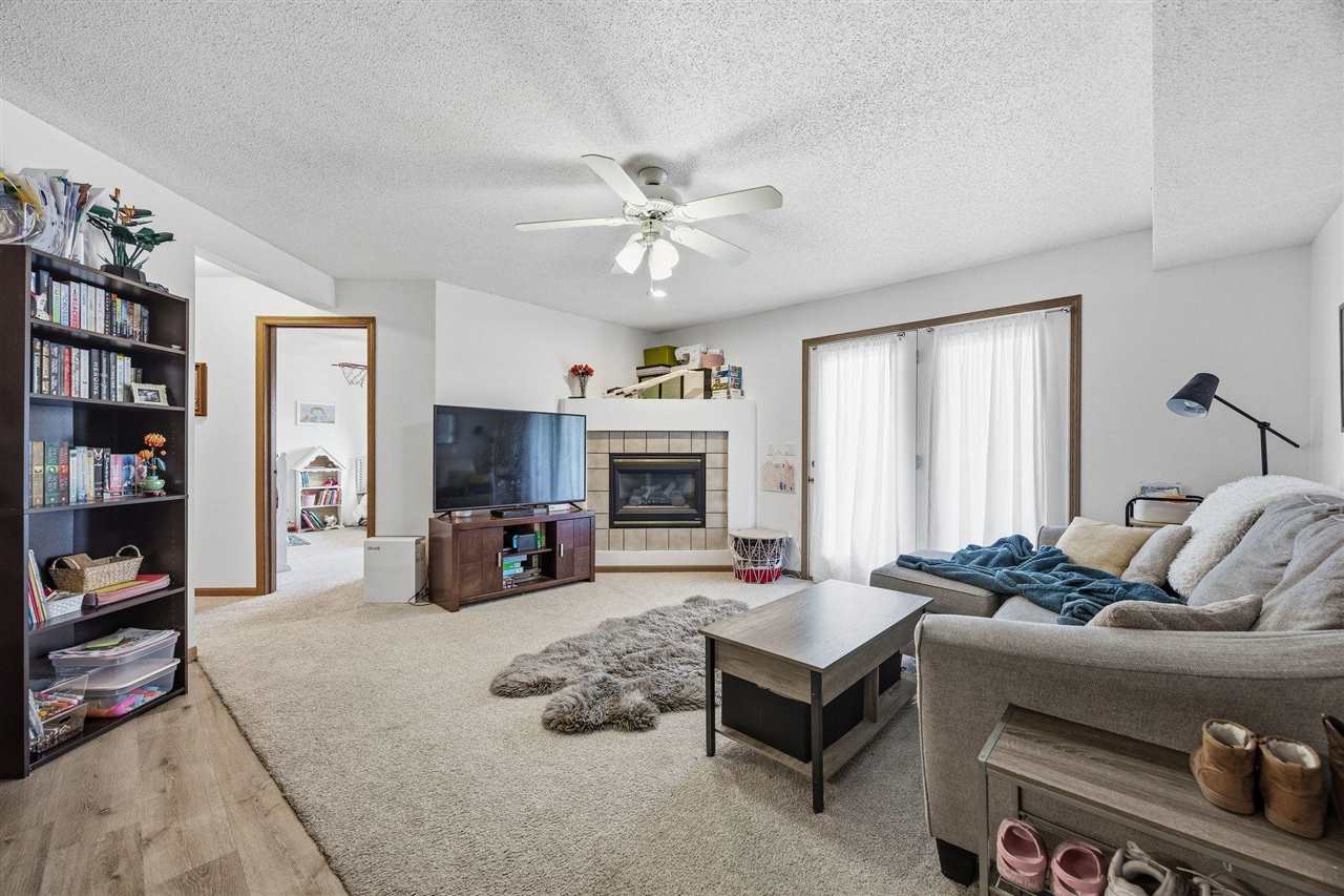 140 Shannon Drive North Liberty IA 52317