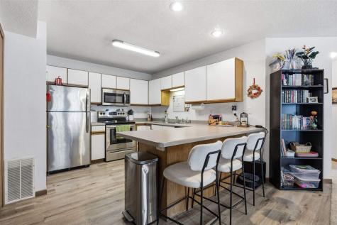 140 Shannon Drive North Liberty IA 52317