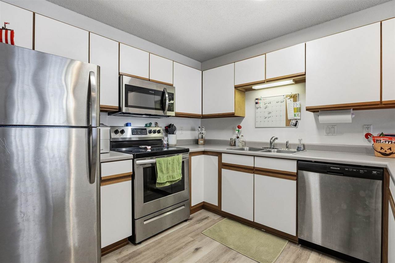 140 Shannon Drive North Liberty IA 52317