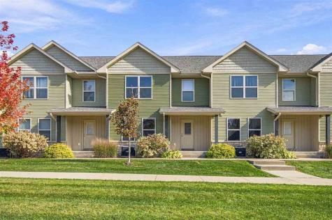 45 Renee Lane Tiffin IA 52340